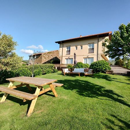 Apartamentos Corona Comillas Eksteriør billede