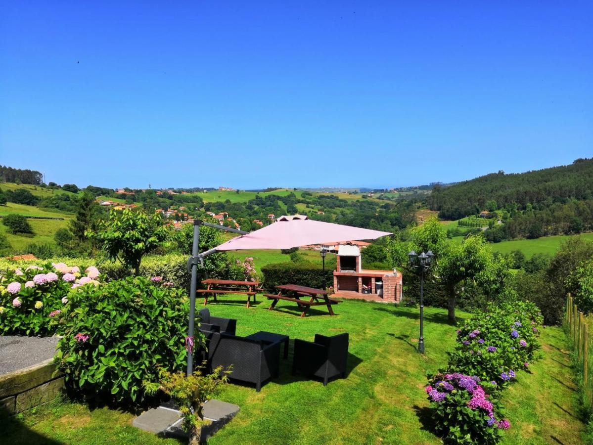 Apartamentos Corona Comillas Eksteriør billede
